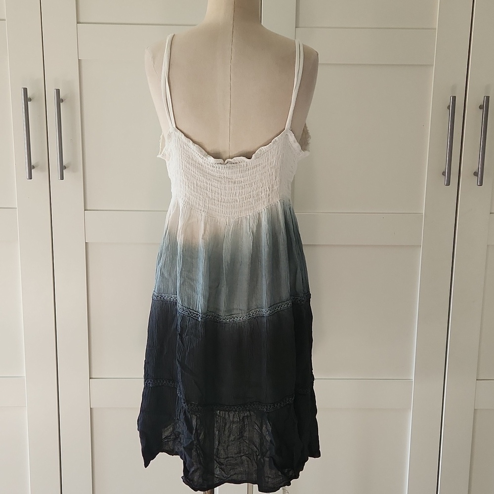 Raya Sun Blue and White Gradient Dress - Picture 4 of 7